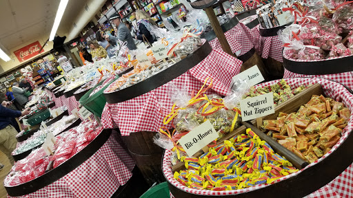 General Store «Mast General Store Winston-Salem», reviews and photos, 516 Trade St NW, Winston-Salem, NC 27101, USA