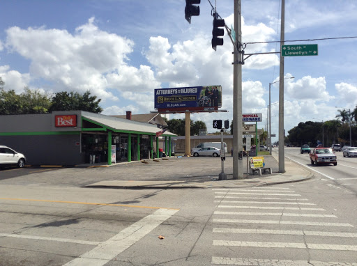 Hardware Store «Tropical Hardware DO It Best», reviews and photos, 2605 S Cleveland Ave, Fort Myers, FL 33901, USA