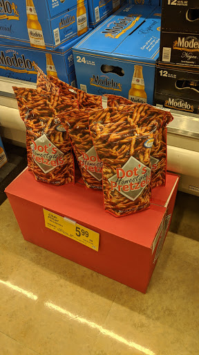 Shopping Mall «Calvine Plaza Shopping Center», reviews and photos, 8325 Elk Grove Florin Rd, Sacramento, CA 95829, USA