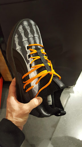 Shoe Store «PUMA», reviews and photos, 5220 Fashion Outlets Way #1180, Rosemont, IL 60018, USA