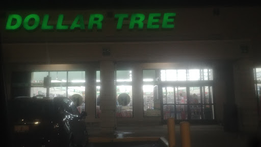Dollar Store «Dollar Tree», reviews and photos, 18879 E 9 Mile Rd, Eastpointe, MI 48021, USA