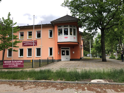 Gesine Geiler Tierarztpraxis unter Oranienburg, Brandenburg