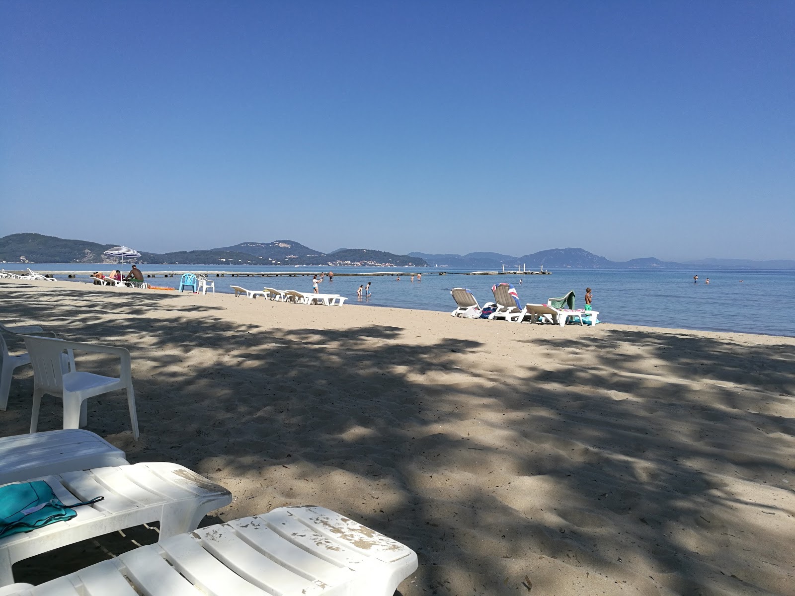 Attika Plajı'in fotoğrafı ve yerleşim