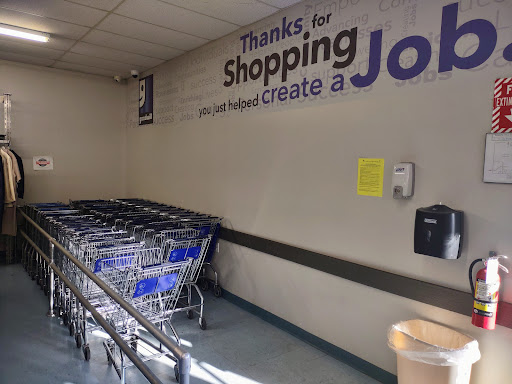 Thrift Store «Batesville Goodwill Store», reviews and photos, 1348 State Rd 46, Batesville, IN 47006, USA