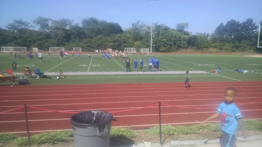 American Football Field «Dilboy Stadium», reviews and photos, 110 Alewife Brook Pkwy, Somerville, MA 02144, USA