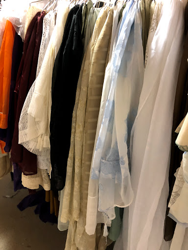 Thrift Store «Island Thrift», reviews and photos, 1800 NY-112, Medford, NY 11763, USA