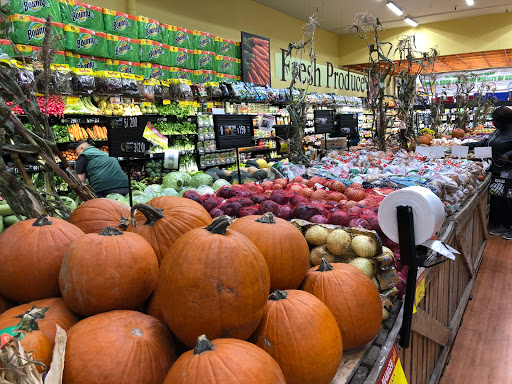 Supermarket «Fine Fare Supermarkets», reviews and photos, 656 Castle Hill Ave, Bronx, NY 10473, USA