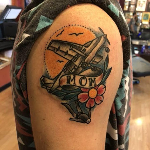 Tattoo Shop «Paradise Tattoo», reviews and photos, 2801 Estero Blvd, Fort Myers Beach, FL 33931, USA