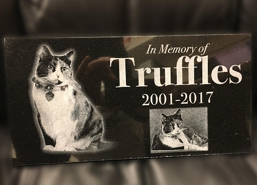 Funeral Home «Woodlawn Family Funeral Centre», reviews and photos, 311 Holiday Square Rd, Seymour, IN 47274, USA