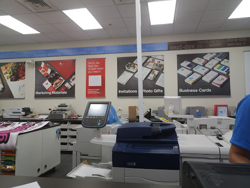 Office Supply Store «Staples», reviews and photos, 1660 S University Dr, Fort Worth, TX 76107, USA