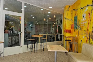 Variopinto Cafe Brunch image