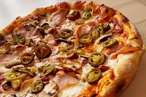 Szamot Pizza image