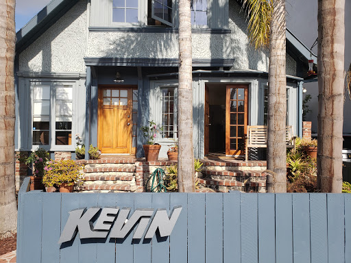 Shopping Mall «Abbot Kinney BLVD Shopping», reviews and photos, Navarre Ct, Venice, CA 90291, USA