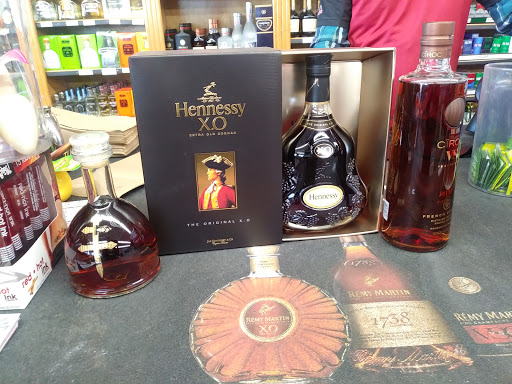 Liquor Store «Liquor Depot Express», reviews and photos, 2801 E Pioneer Pkwy #106, Arlington, TX 76010, USA