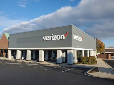 Cell Phone Store «Verizon», reviews and photos, 1003 W Patrick St, Frederick, MD 21702, USA