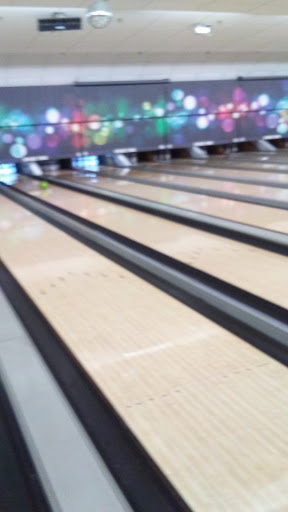 Bowling Alley «Spare Time Entertainment Center», reviews and photos, 3101 E Grand River Ave, Lansing, MI 48912, USA