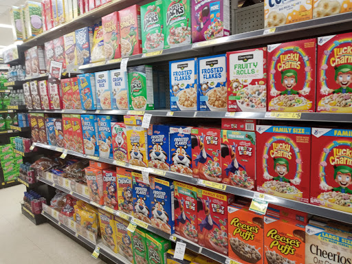 Discount Store «Dollar General», reviews and photos, 15311 Detroit Ave, Lakewood, OH 44107, USA