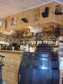 Atmosphère du Restaurant français La Charrette des Saveurs à Lanarce - n°2