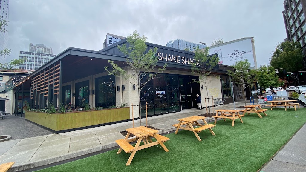 Shake Shack West End Portland 97209