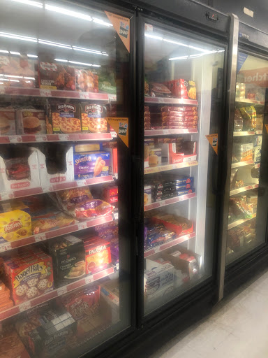 Dollar Store «FAMILY DOLLAR», reviews and photos, 905 Moulton St W, Decatur, AL 35601, USA