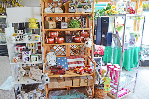 Florist «Sisters Floral & Gifts», reviews and photos, 760 S State St, North Vernon, IN 47265, USA