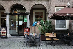 Café Restaurant Zeezicht Breda image