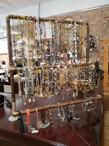 Clothing Store «Rag-O-Rama», reviews and photos, 1111 Euclid Ave NE, Atlanta, GA 30307, USA