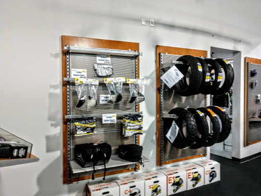 Motorcycle Dealer «CalMoto Livermore», reviews and photos, 952 N Canyons Pkwy, Livermore, CA 94551, USA