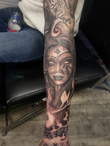 Explore cool forearm tattoo ideas, creative tattoo ideas in Linn Creek, available at Hillard Skillard Tattoos, LLC.