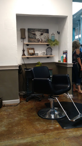 Hair Salon «Olivia A Salon», reviews and photos, 2101 Taylor Rd, Montgomery, AL 36117, USA