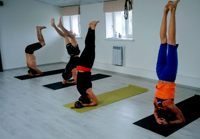 yoga studio Practika - Ulitsa Yermakova, 1к1, Kostroma, Kostroma Oblast, Russia, 156022