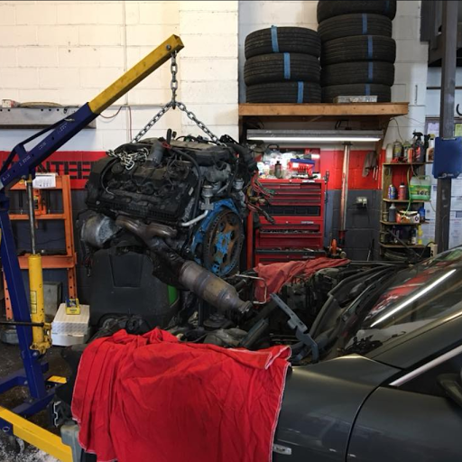 Auto Repair Shop «Guaranteed Truck & Auto Repair», reviews and photos, 13054 Salem Ave, Hagerstown, MD 21740, USA