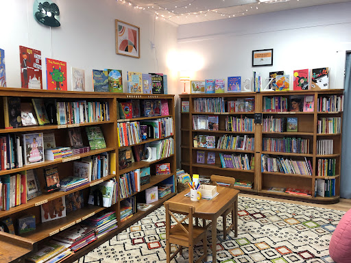 Little Bee Bookshop