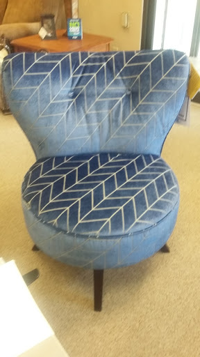 Furniture Store «Broyhill Furniture Showplace», reviews and photos, 345 S Academy Blvd, Colorado Springs, CO 80910, USA