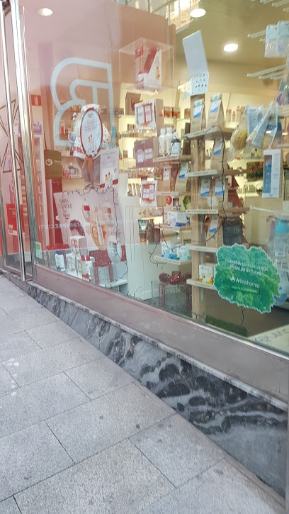 Información y opiniones sobre Giadas Reboreda M Teresa de Vigo