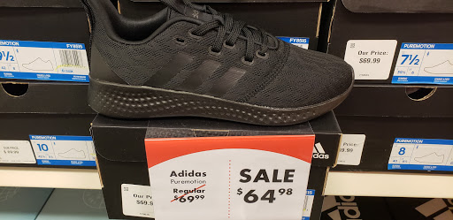 Shoe Store «Shoe Carnival», reviews and photos, 7201 Shoppes Dr, Melbourne, FL 32940, USA