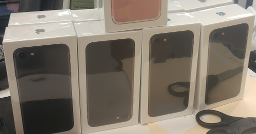 Cell Phone Store «Sprint Store», reviews and photos, 4246 Northlake Blvd, Palm Beach Gardens, FL 33410, USA