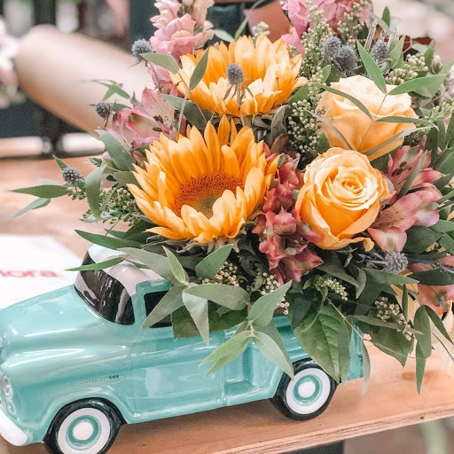 Florist «Sherwood Florist & Gift Shoppe», reviews and photos, 10239 Fair Oaks Blvd #A, Fair Oaks, CA 95628, USA