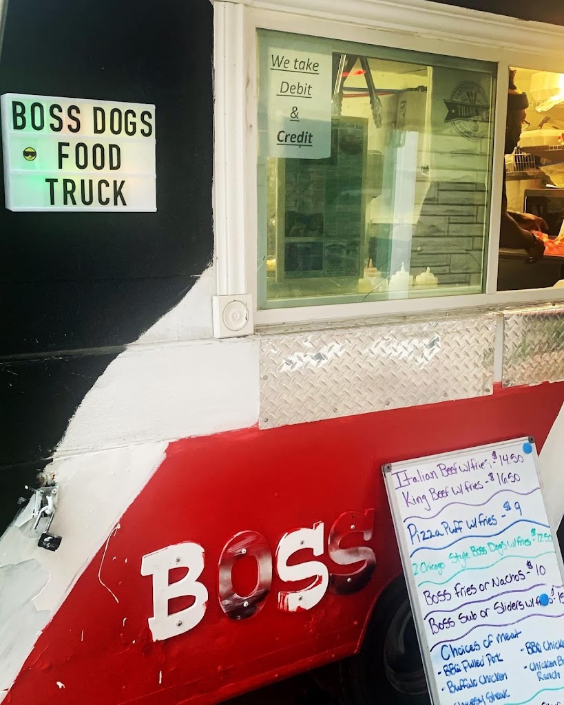 Boss Dogs Food Truck 54302