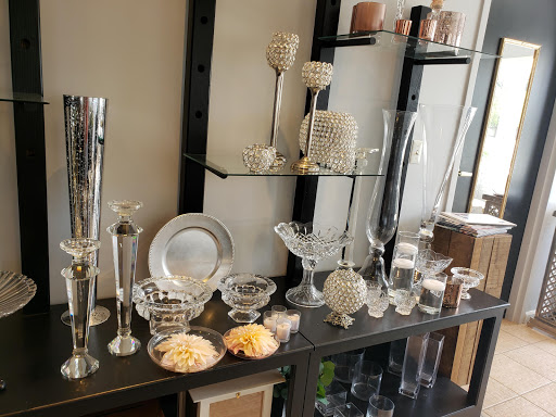 Florist «Viviano Flower Shop», reviews and photos, 32050 Harper Ave, St Clair Shores, MI 48082, USA