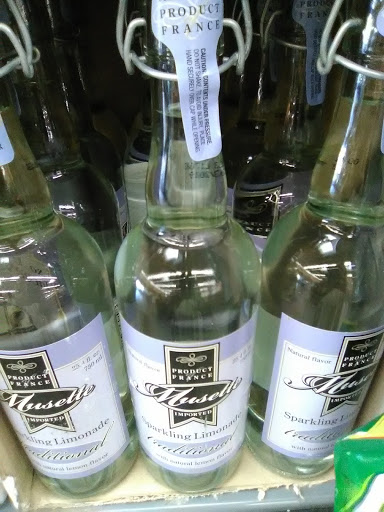 Grocery Store «Grocery Outlet Bargain Market», reviews and photos, 355 N Citrus Ave, Azusa, CA 91702, USA