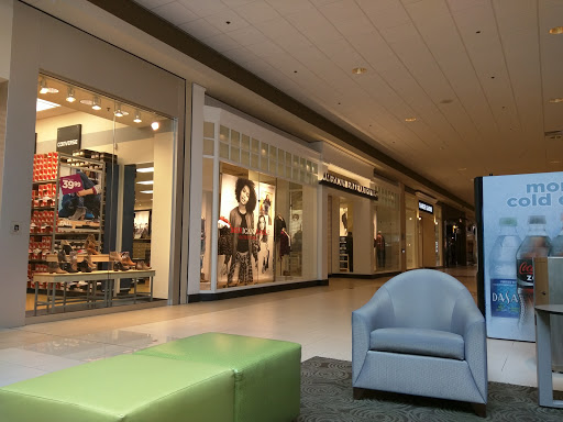 Shopping Mall «Valley Mall», reviews and photos, 1925 E Market St, Harrisonburg, VA 22801, USA