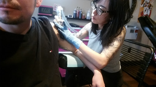 Tattoo Shop «Impulse Ink Tattoo», reviews and photos, 2113 Coulee Rd, Hudson, WI 54016, USA