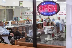 Head Hunters Barber Shop image