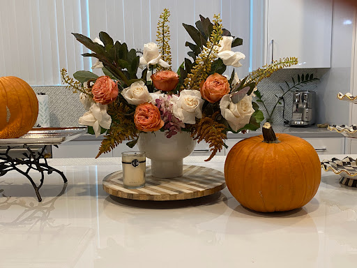 Florist «Fleur De Lis Florists», reviews and photos, 6588 Quinton Ln, Tujunga, CA 91042, USA