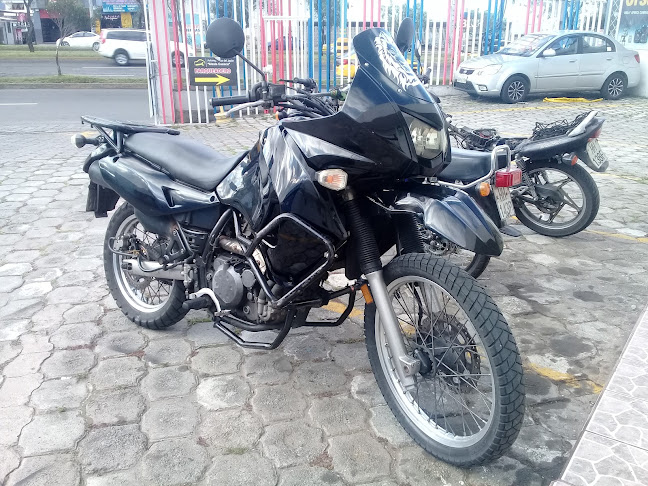 ECUAMOTOS - Tienda de motocicletas