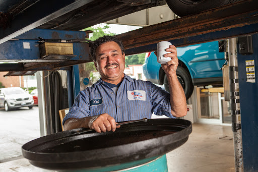 Auto Repair Shop «Auto Lab», reviews and photos, 400 S Milwaukee Ave, Libertyville, IL 60048, USA