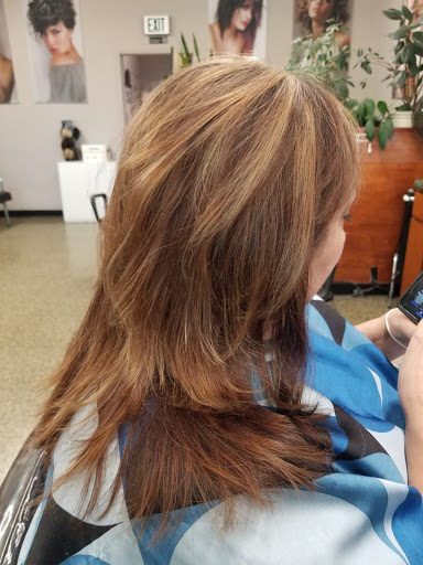 Beauty Salon «Hair Station», reviews and photos, Hair Station, 1622 Fort Campbell Blvd, Clarksville, TN 37042, USA