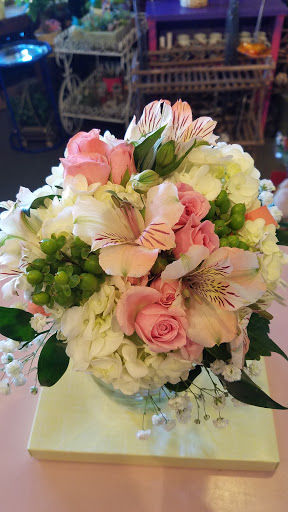 Florist «Sunshine Floral», reviews and photos, 1903 George St, La Crosse, WI 54603, USA