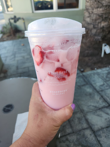 Starbucks image